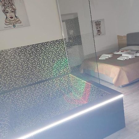 קטאניה Moro Rooms מראה חיצוני תמונה